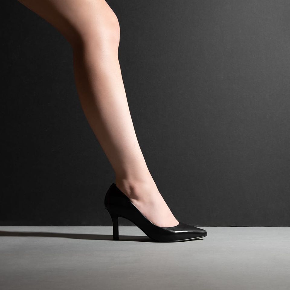 Zapatilla GLAM piel negro