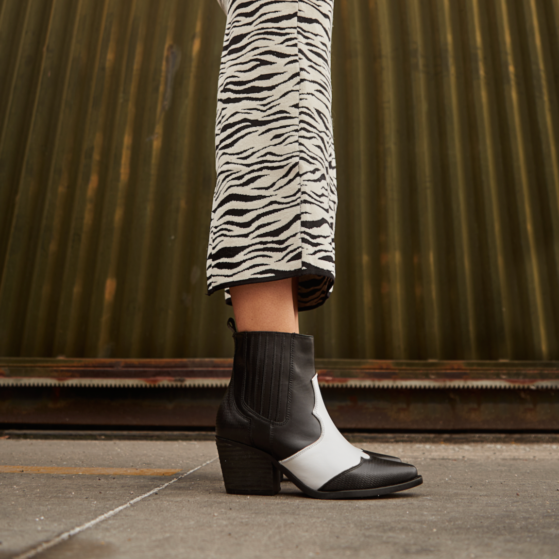 Botin ARIZONA negro