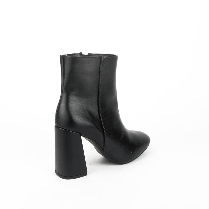Botin ROMA negro