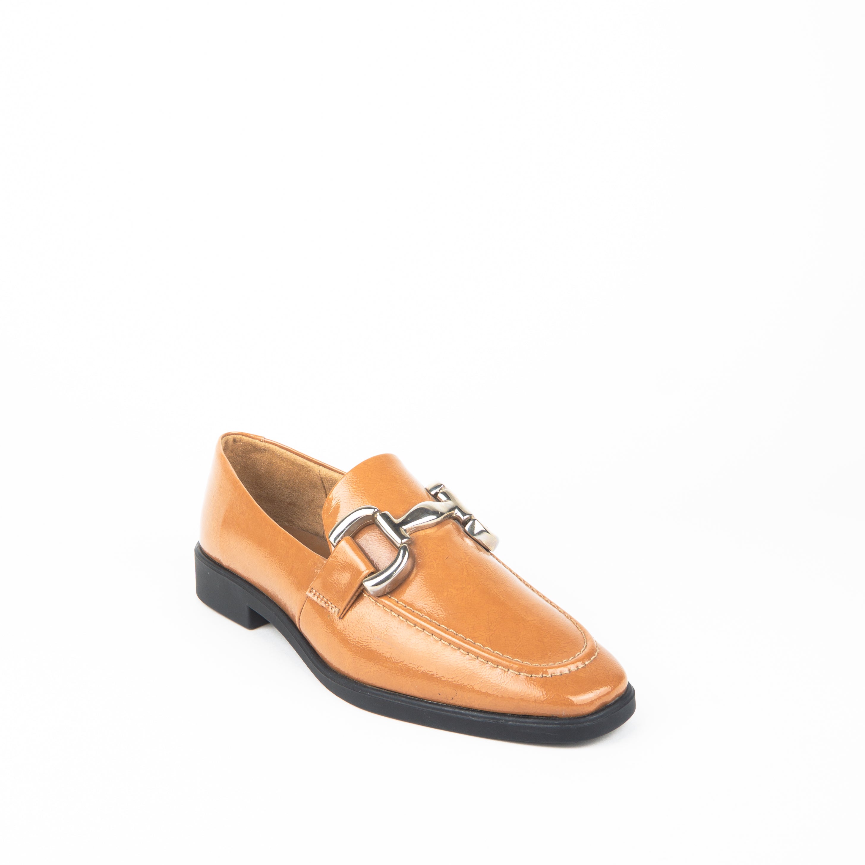 Mocasín JAEN charol miel
