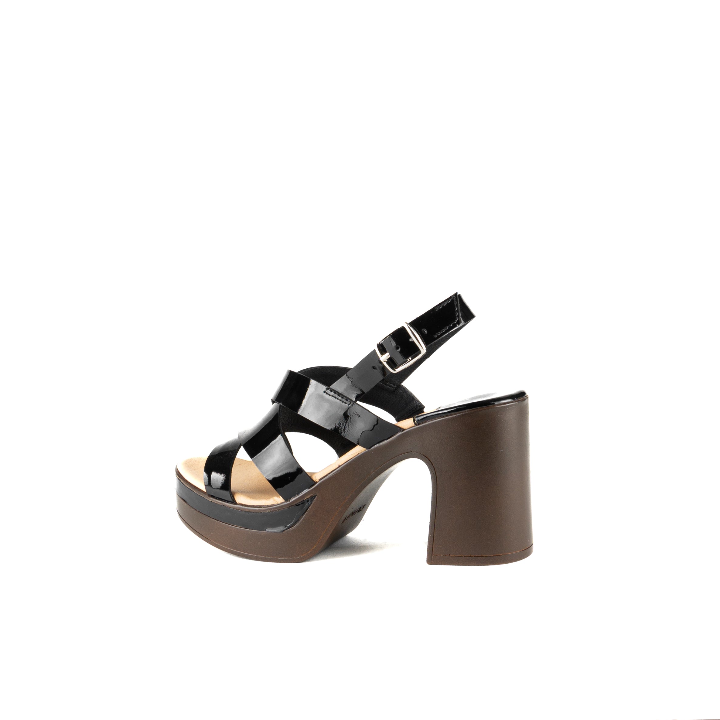 Sandalia VERONA charol negro