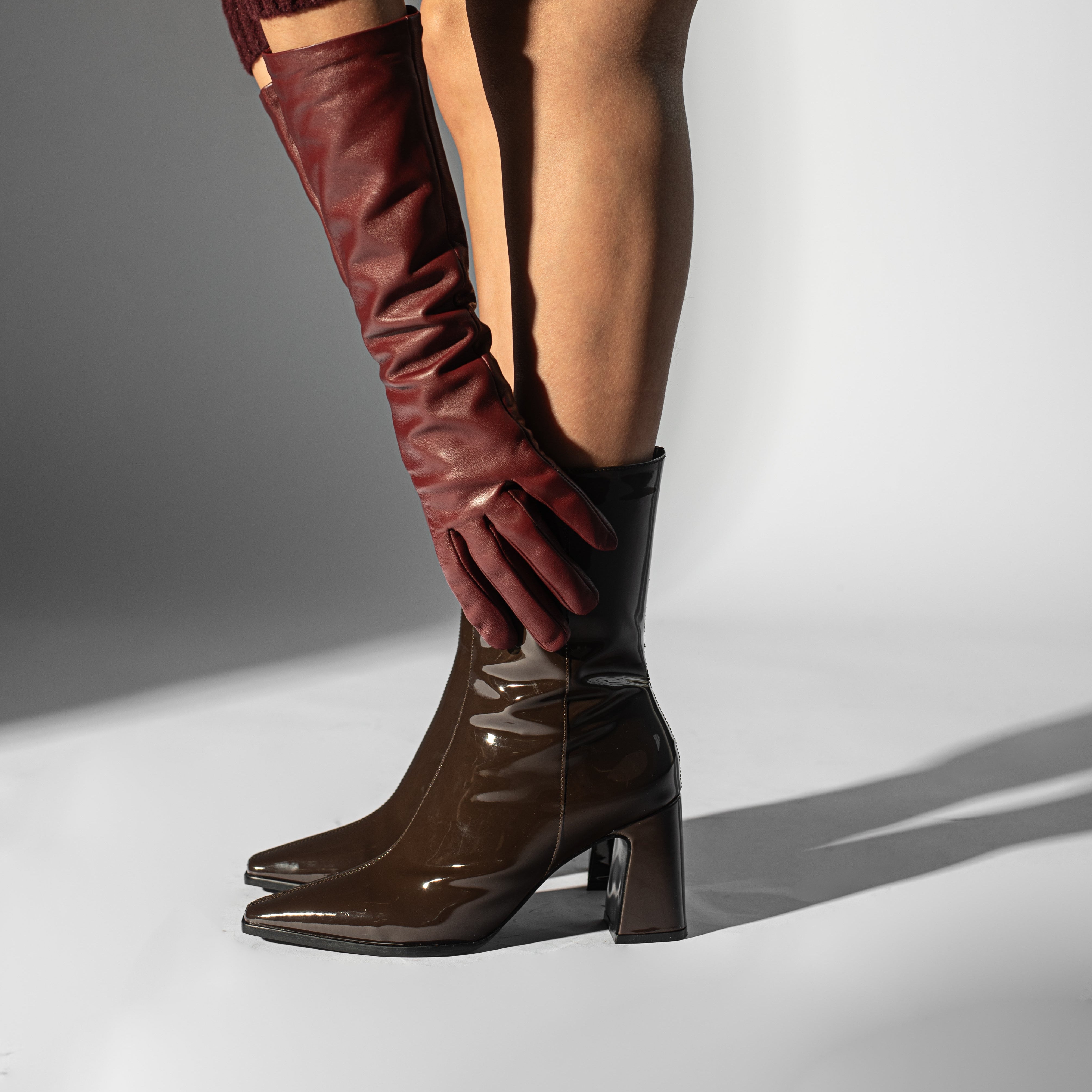 Botín CIARA charol moka