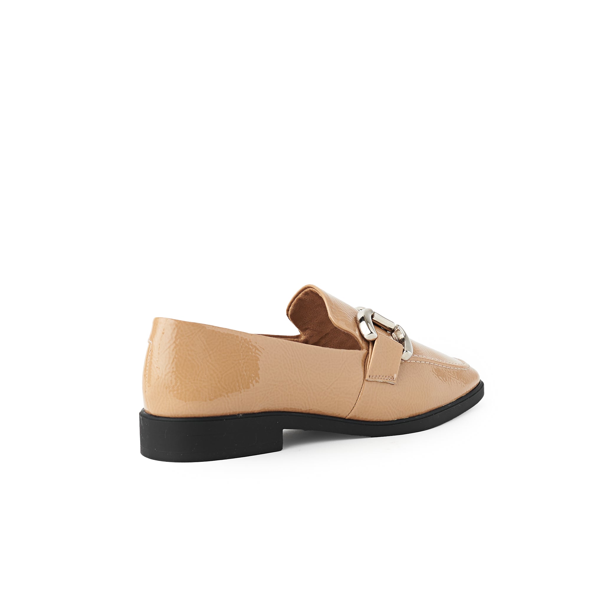Mocasín JAEN charol nude